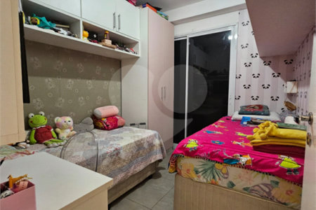Apartamento à venda com 2 quartos em Vila Anastácio, São Paulo, SP