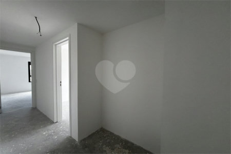 Apartamento à venda com 3 suítes em Vila Romana, São Paulo, SP