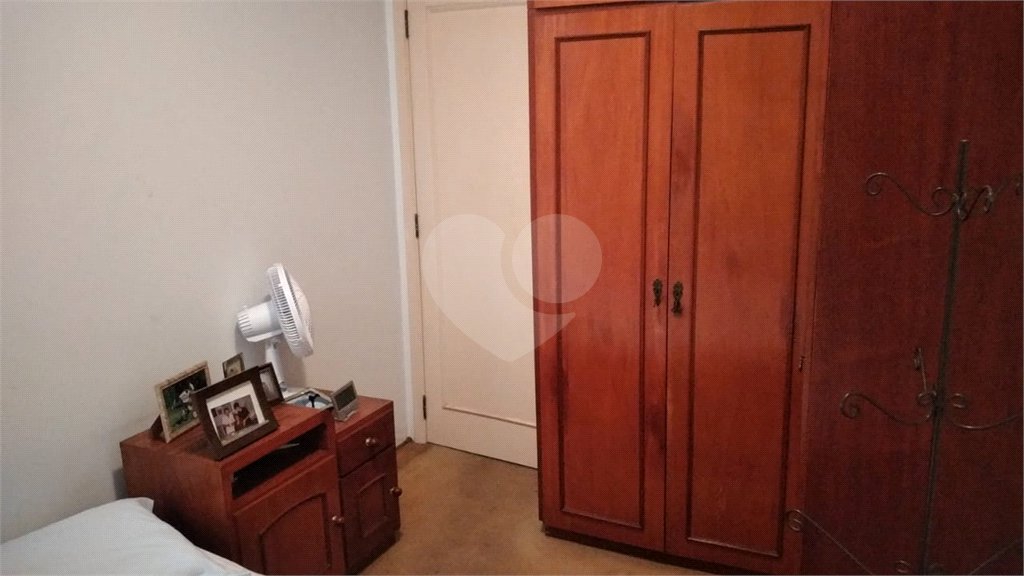 Sobrado à venda com 4 quartos, sendo 2 suítes, em Horto, São Paulo, SP