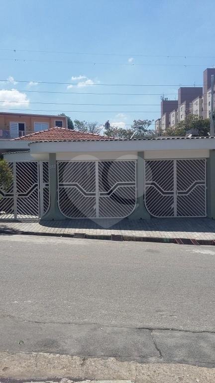 Casa à venda com 6 quartos, sendo 1 suíte,  em Itaquera, São Paulo, SP