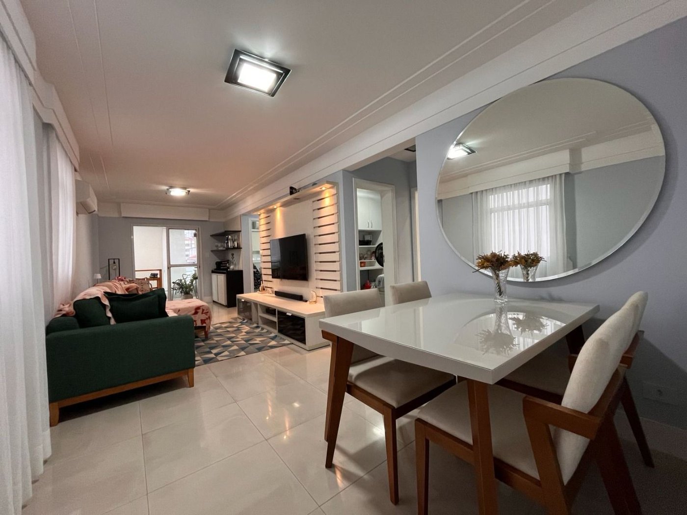 Apartamento com 3 dormitórios à venda, 94 m² por R$ 1.100.000,00 - Pompéia - Santos/SP