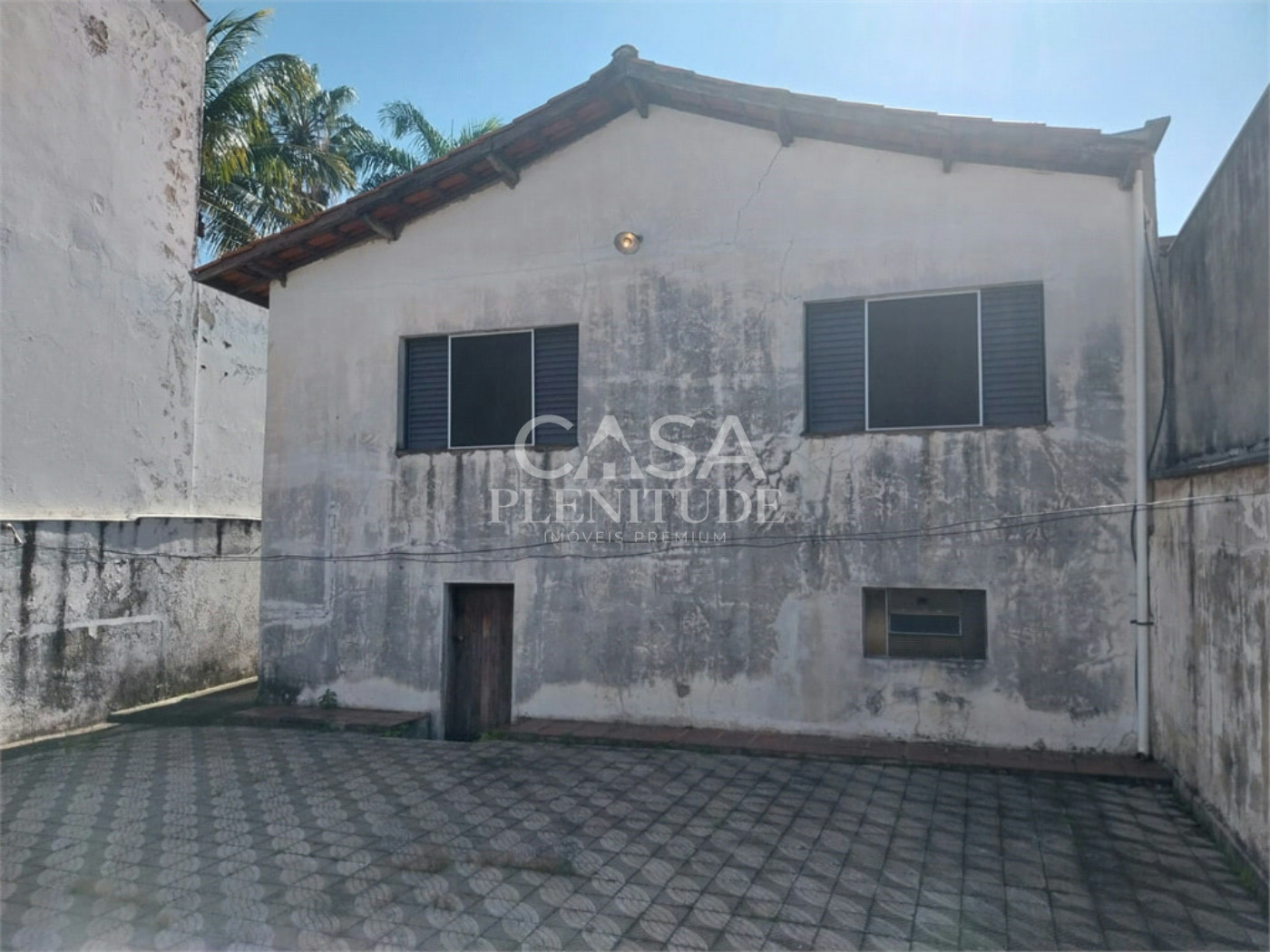 Casa à venda com 3 quartos, sendo 1 suíte, em Jardim Leocádia, Sorocaba, SP