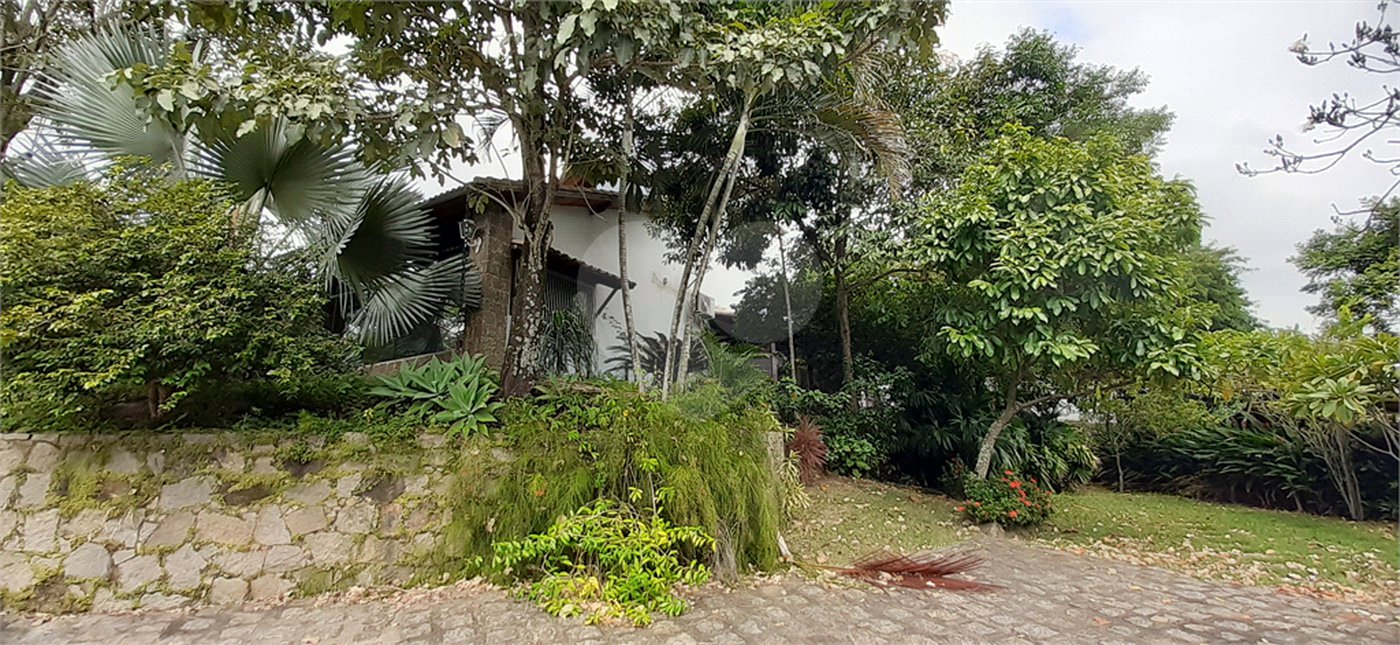 Casa à venda com 2 suítes em Campo Grande, Rio de Janeiro, RJ
