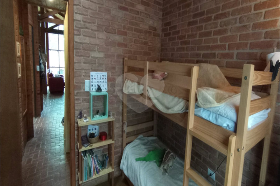 Casa Térrea à venda com 3 quartos, sendo 1 suíte, em Serra da Cantareira, Mairiporã, SP