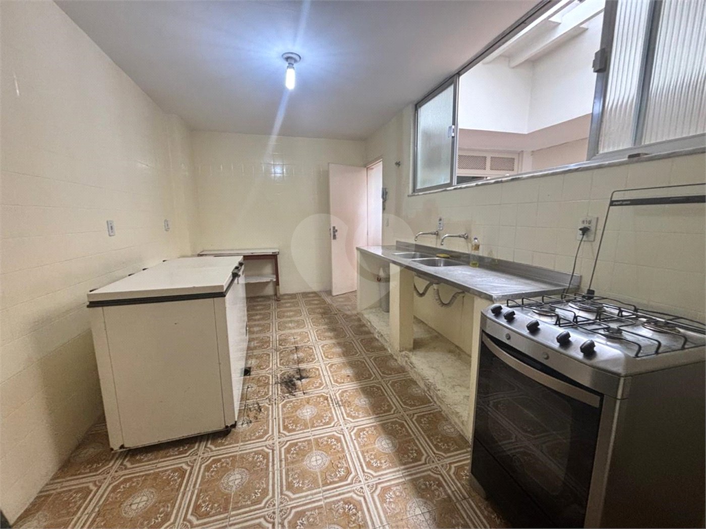Apartamento à venda com 4 quartos, sendo 1 suíte, em Tijuca, Rio de Janeiro, RJ