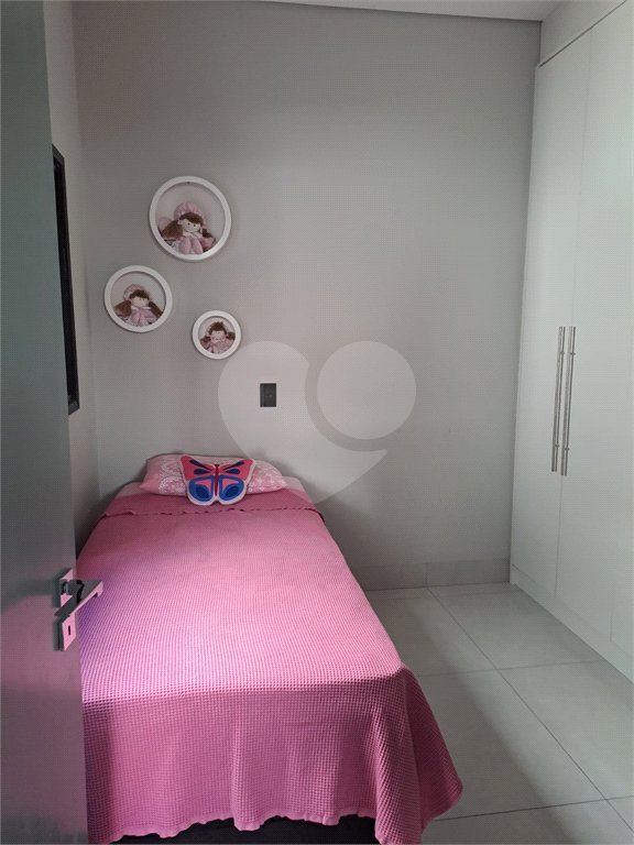 Casa à venda com 3 quartos, sendo 1 suíte, em Village Moutonnée, Salto, SP