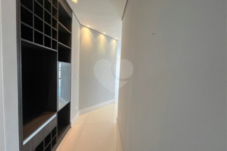 Apartamento à venda com 3 suítes no Centro, Sorocaba, SP