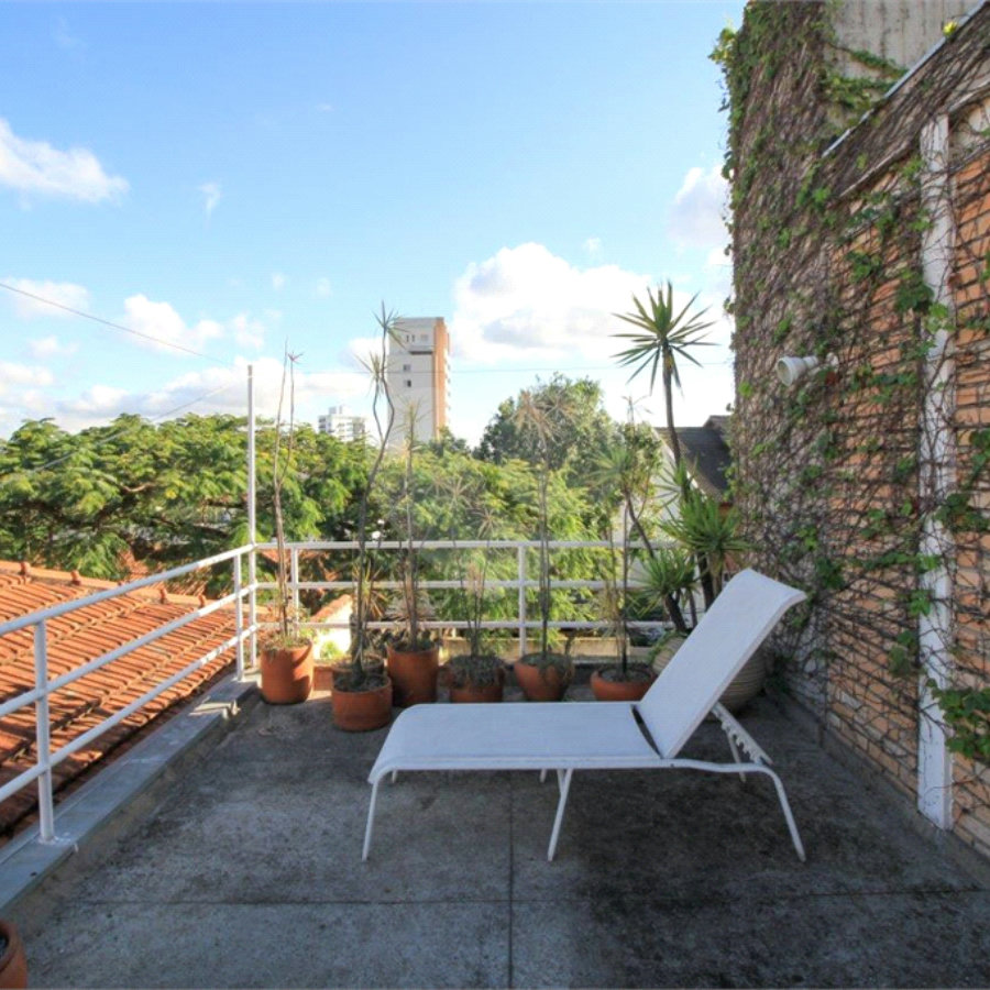 Casa à venda ou para alugar com 5 quartos, sendo 3 suítes, em Vila Madalena, São Paulo, SP