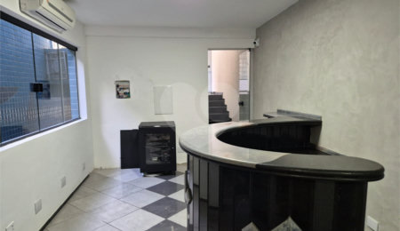 Sobrado à venda ou para alugar com 1 quarto em Saúde, São Paulo, SP