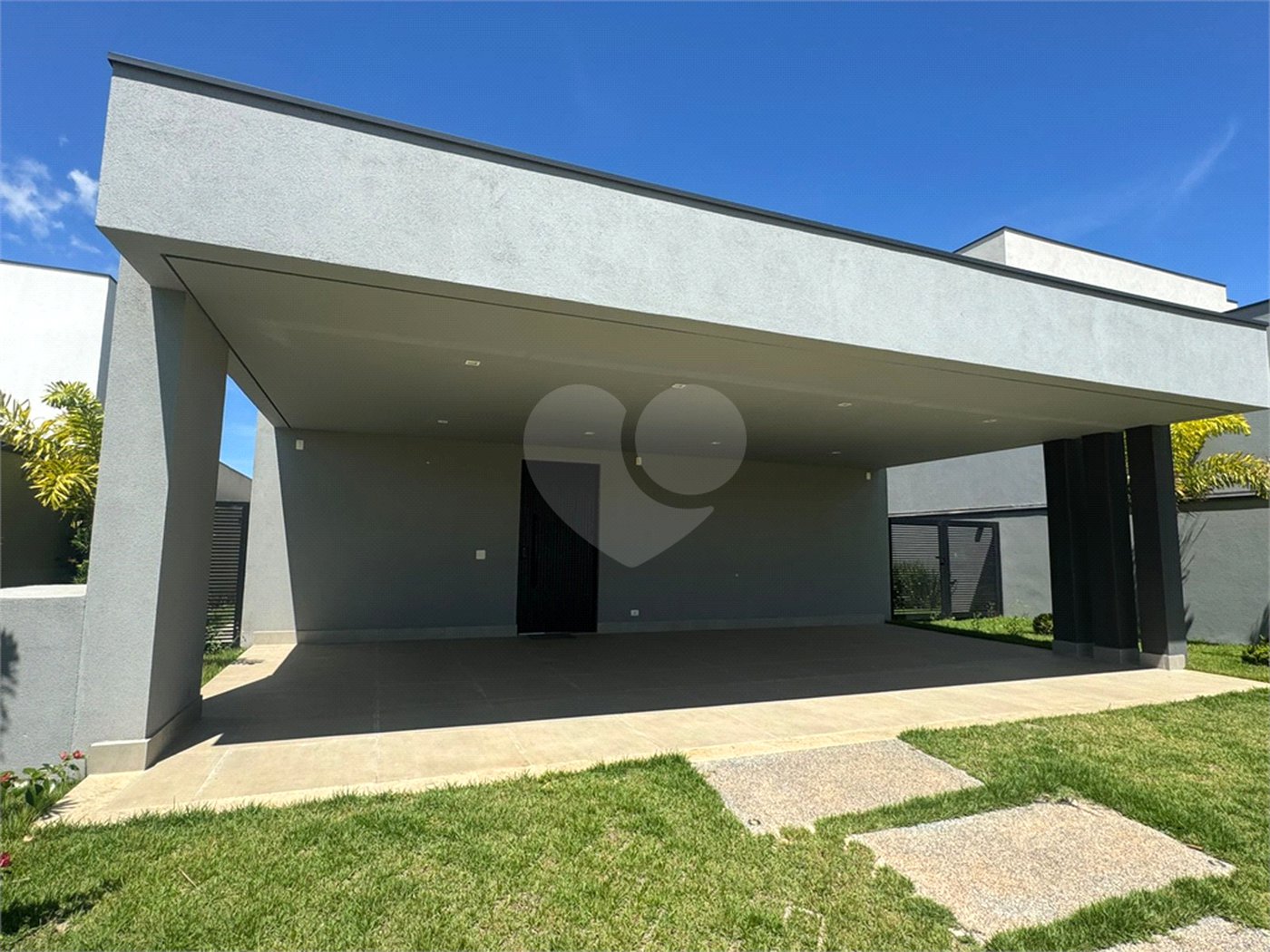 Casa à venda com 4 suítes no condomínio Villas do Golf, Itu - SP