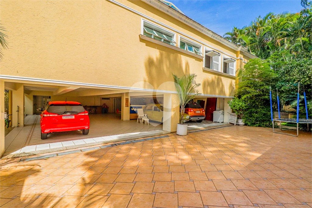 Casa de Vila à venda com 4 quartos, sendo 2 suítes,  em Butantã, São Paulo, SP