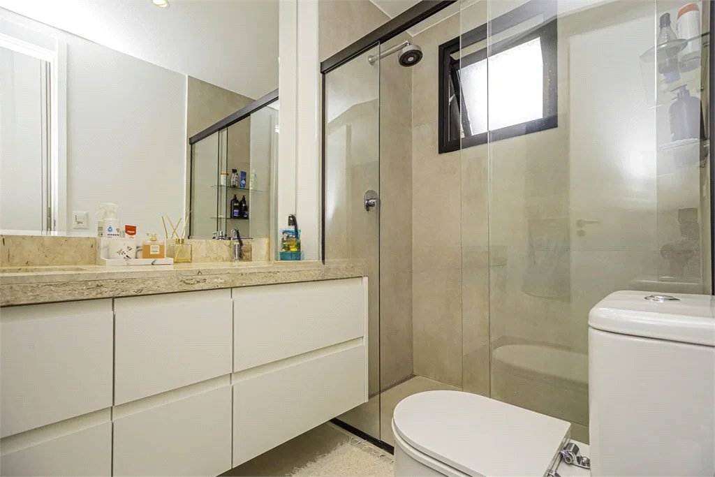 Apartamento à venda com 3 suítes em Cidade Jardim, São Paulo, SP