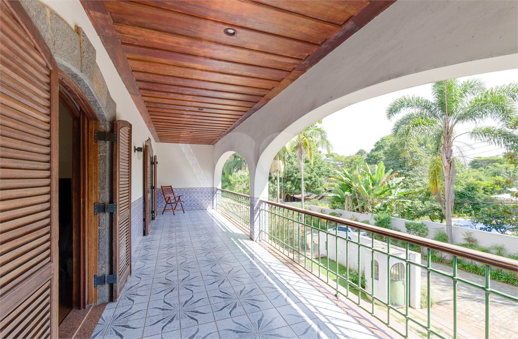 Casa à venda com 5 suítes no condomínio Chácara Flora, São Paulo - SP