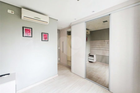 Apartamento à venda com 2 suítes em Vila Andrade, São Paulo, SP