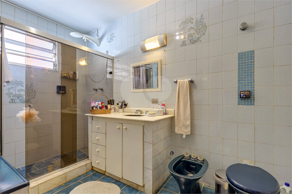 Sobrado à venda com 4 quartos, sendo 1 suíte, em Brooklin Novo, São Paulo, SP