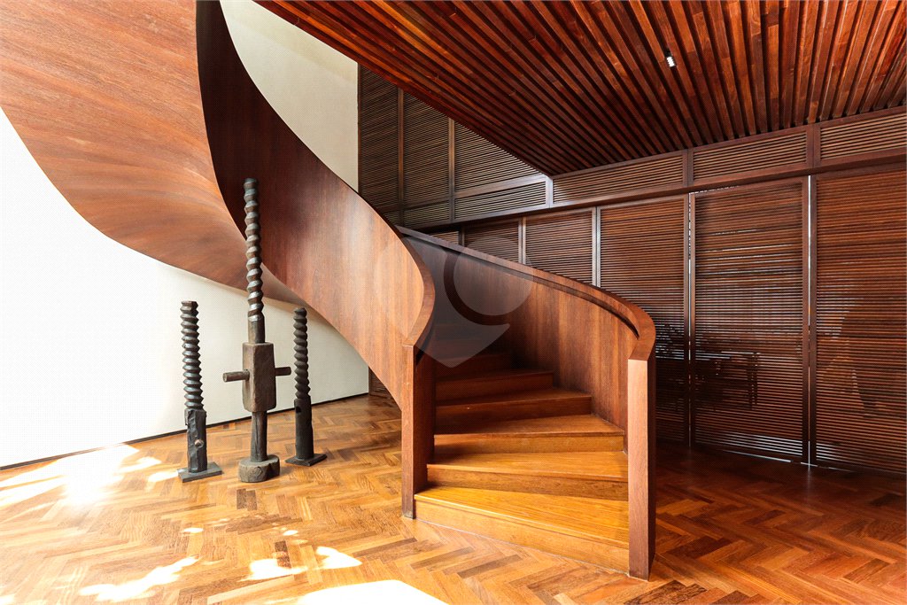 Apartamento à venda com 4 suítes em Cidade Jardim, São Paulo, SP