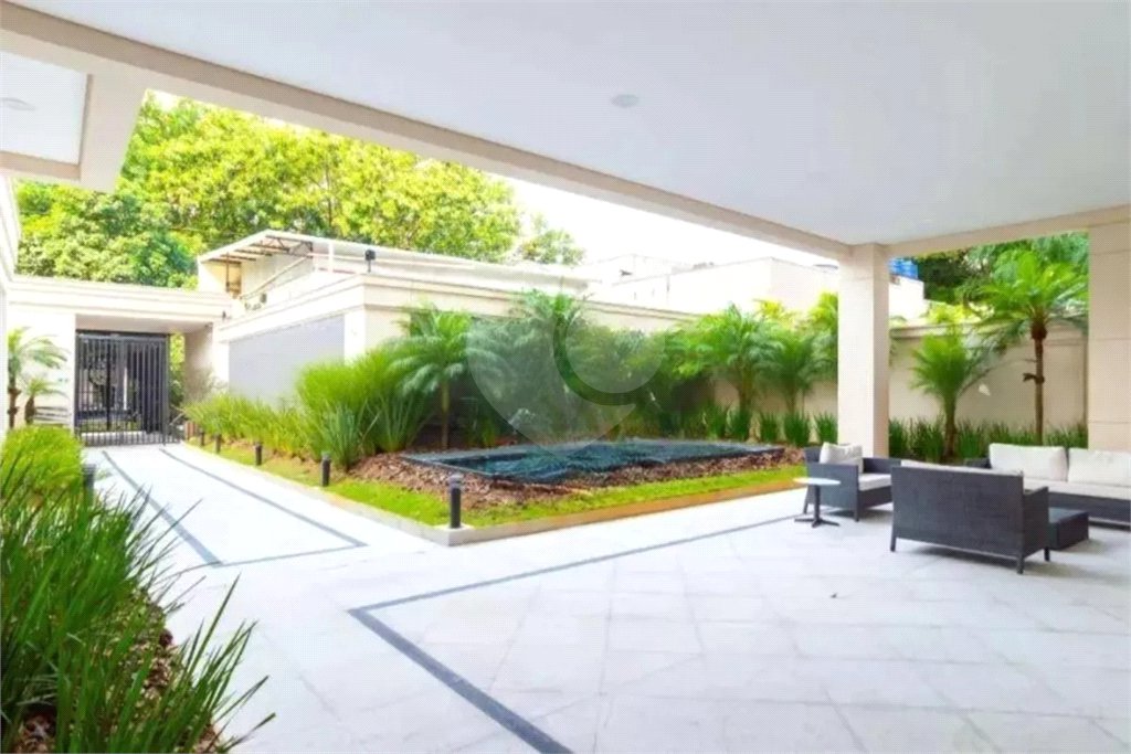 Apartamento à venda com 3 suítes em Indianópolis, São Paulo, SP