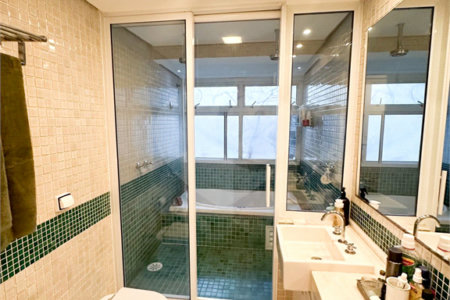 Apartamento à venda com 2 suítes em Itaim Bibi, São Paulo, SP