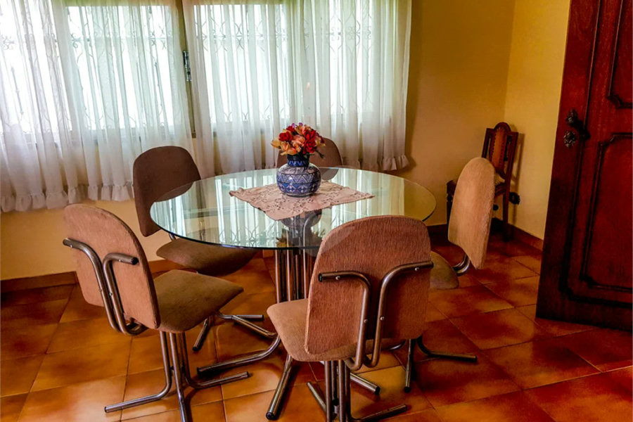 Sobrado à venda com 4 quartos, sendo 2 suítes, em Santana, São Paulo, SP