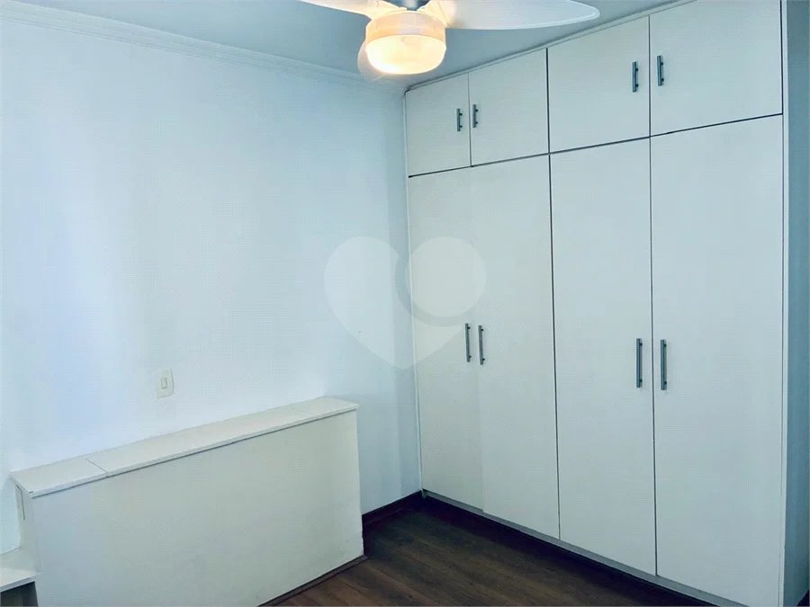 Apartamento de 130m2 à venda com 3 dormitórios e 2 vagas no Campo Belo