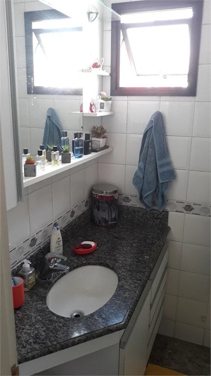 Apartamento à venda com 3 quartos, sendo 1 suíte,  em Vila Andrade, São Paulo, SP