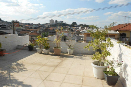 Sobrado à venda com 3 suítes em Vila Gustavo, São Paulo, SP