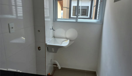 Casa à venda com 2 quartos no condomínio Residencial Sebastião de Freitas, São Paulo - SP