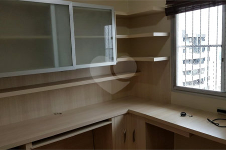 Apartamento à venda com 3 quartos, sendo 1 suíte, em Alto da Lapa, São Paulo, SP