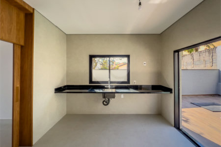 Casa à venda com 3 suítes em Jardim Paulista, Atibaia, SP
