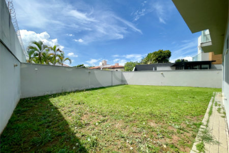 Casa à venda com 3 suítes no condomínio Th Harmonia, São Paulo - SP