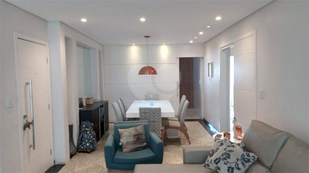 Apartamento à venda com 3 quartos, sendo 1 suíte, em Parque Novo Mundo, São Paulo, SP