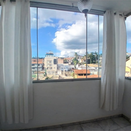 Apartamento à venda ou para alugar com 3 quartos, sendo 1 suíte,  em Jardim Flórida, São Roque, SP