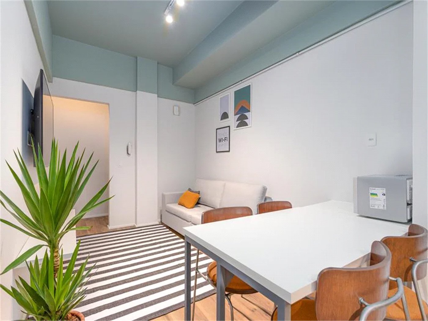 Apartamento à venda com 4 quartos, sendo 1 suíte, em Pinheiros, São Paulo, SP