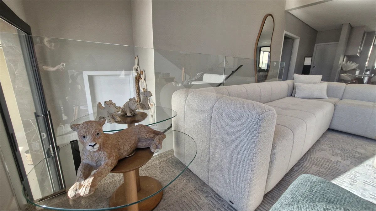 Casa Térrea de Alto Padrão no Condomínio Elementum | Totalmente Mobiliada e Decorada, 3 Suítes e Piscina