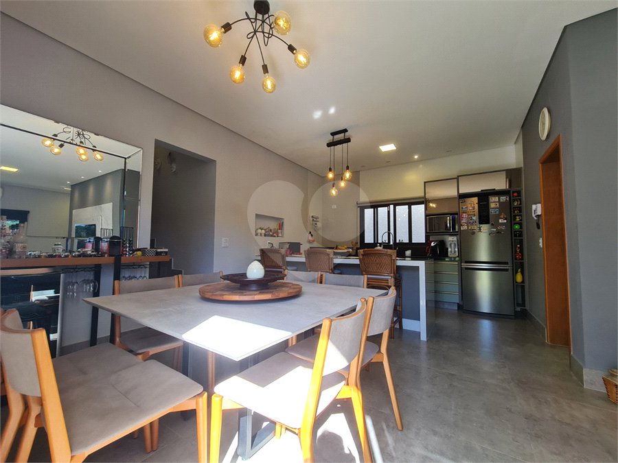 Casa com 4 dormitórios à venda, 214 m² por R$ 1.890.000 - Parque Arco Iris - Atibaia/SP