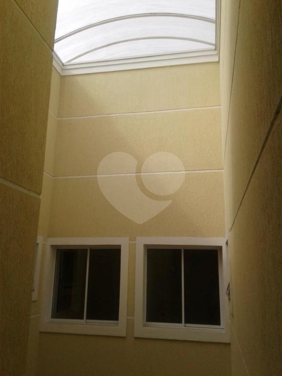 Casa à venda com 1 quarto no condomínio Camila I, São Paulo - SP