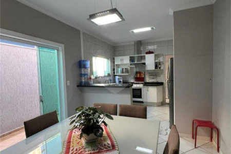 Casa à venda com 2 suítes em Jardim Prestes de Barros, Sorocaba, SP
