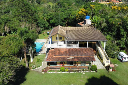 Chácara à venda com 3 quartos, sendo 1 suíte,  em Loteamento Jardim Nova Ibiúna, Ibiúna, SP