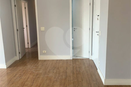 Apartamento à venda com 4 quartos, sendo 1 suíte,  em Chácara Califórnia, São Paulo, SP