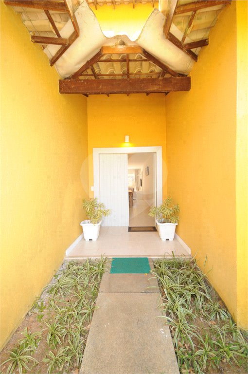 Casa à venda ou para alugar com 4 suítes em Ferradura, Armação dos Búzios, RJ