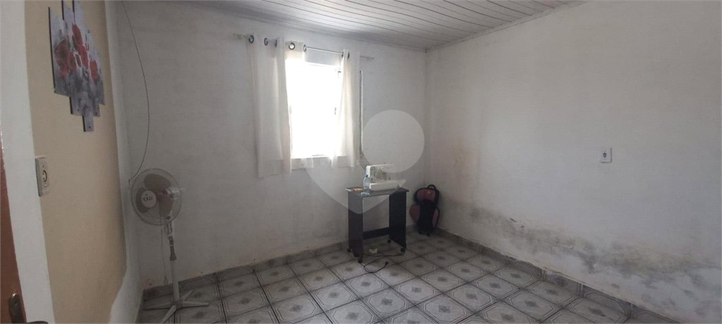 Casa à venda com 2 quartos em Jardim Fogaça, Itapetininga, SP