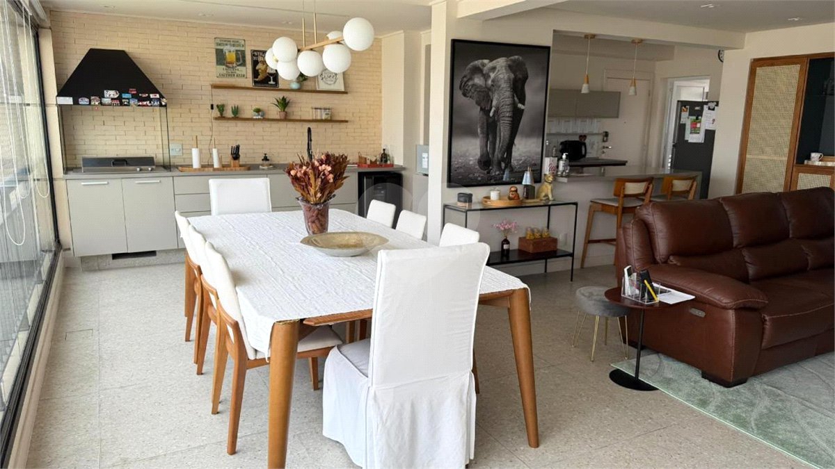 Apartamento à venda com 3 suítes em Vila Olímpia, São Paulo, SP