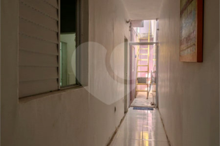 Casa de Vila à venda com 3 quartos, sendo 1 suíte, em Vila Pompéia, São Paulo, SP