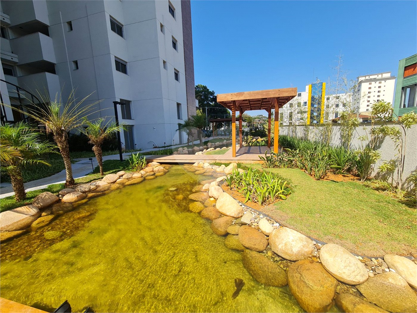 Apartamento à venda com 3 suítes em Jardim Marajoara, São Paulo, SP