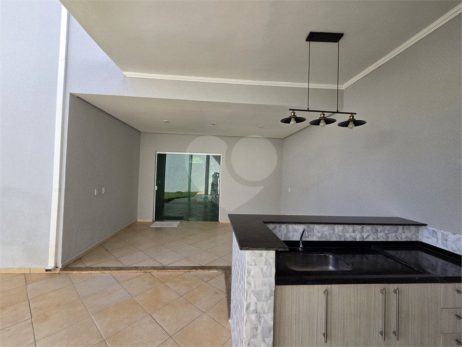Casa para alugar com 3 suítes no condomínio Residencial Villa dos Inglezes, Sorocaba - SP