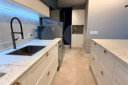 Apartamento à venda com 3 quartos, sendo 1 suíte,  em Vila Mogilar, Mogi das Cruzes, SP