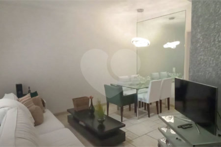 Casa à venda com 3 quartos, sendo 1 suíte, no condomínio Villas de São Francisco, São Paulo - SP