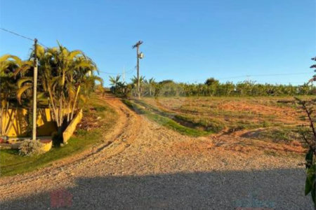 Chácara à venda com 2 quartos, sendo 1 suíte, em Reforma Agrária, Valinhos, SP