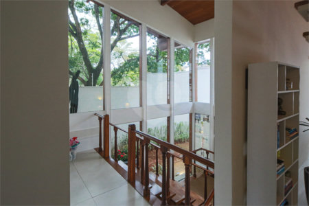 Casa à venda com 6 suítes em Jardim Cordeiro, São Paulo, SP