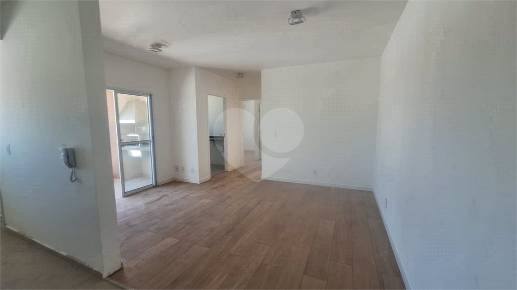 Apartamento à venda ou para alugar com 2 quartos, sendo 1 suíte, em Aparecidinha, Sorocaba, SP